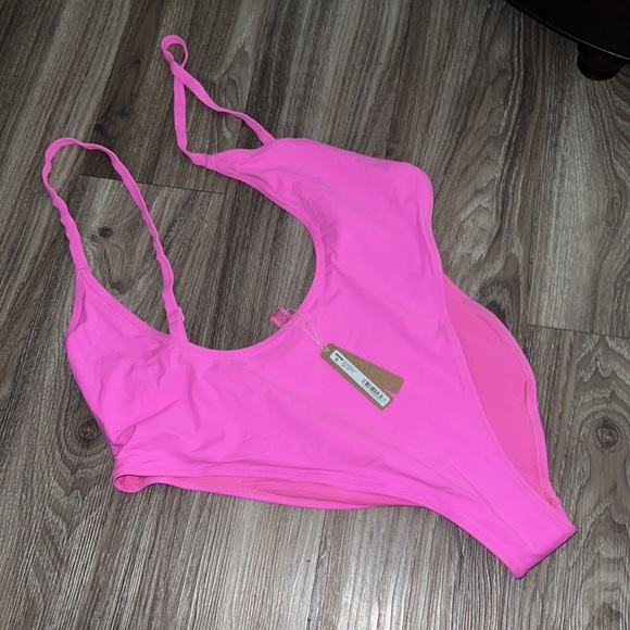 Skims NWT Recycled Swim Cut out Open Bust taffy - Picture 3 of 5